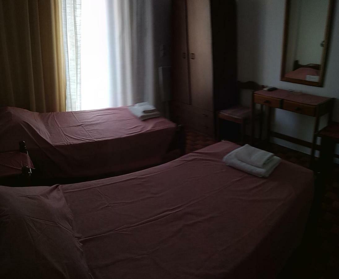 Bissias Guest House Galatás Dış mekan fotoğraf